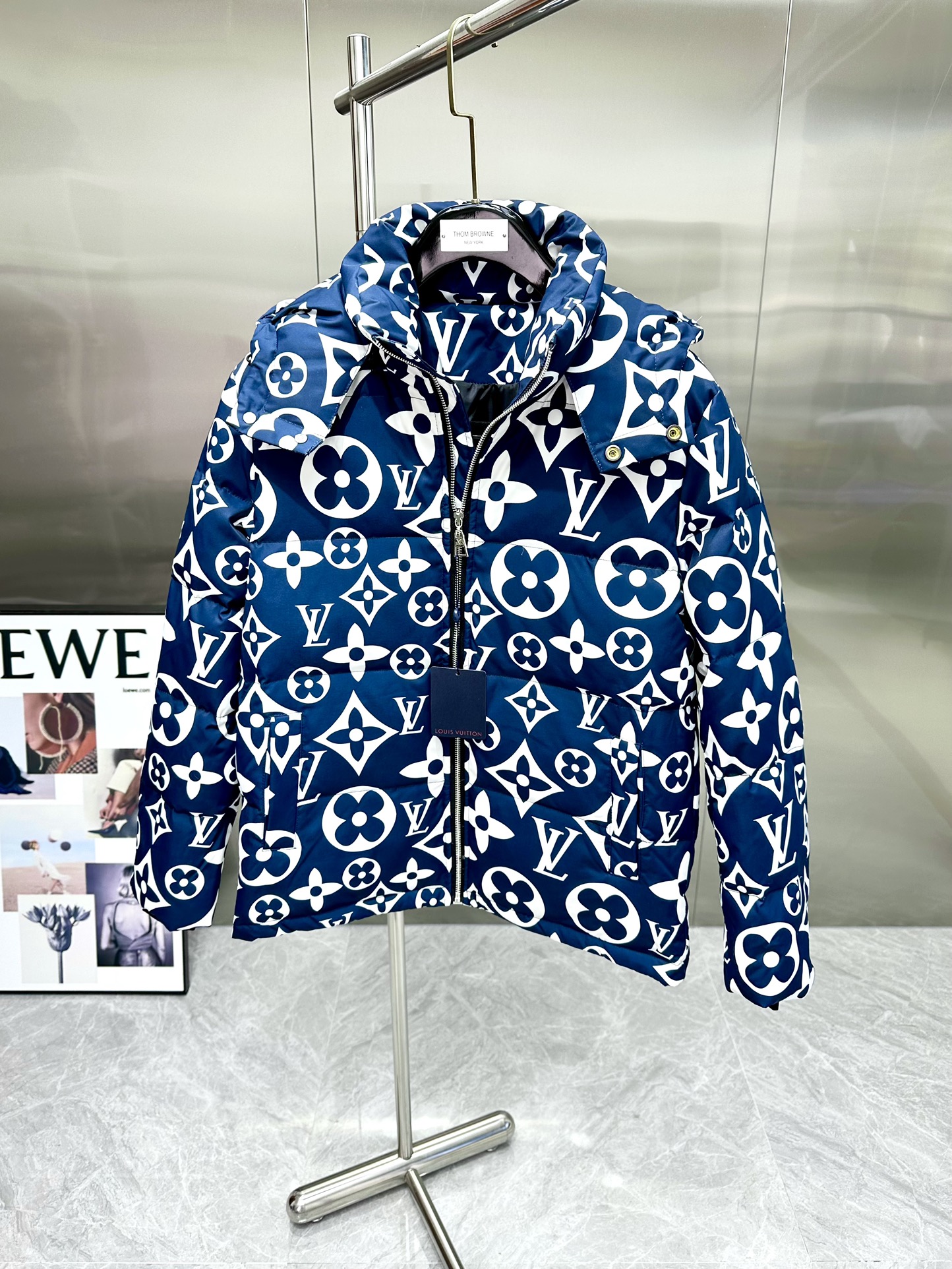 ルイ・ヴィトン「Louis Vuitton」秋冬フード付きダウンジャケット