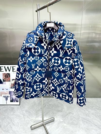 ルイ・ヴィトン「Louis Vuitton」秋冬フード付きダウンジャケット